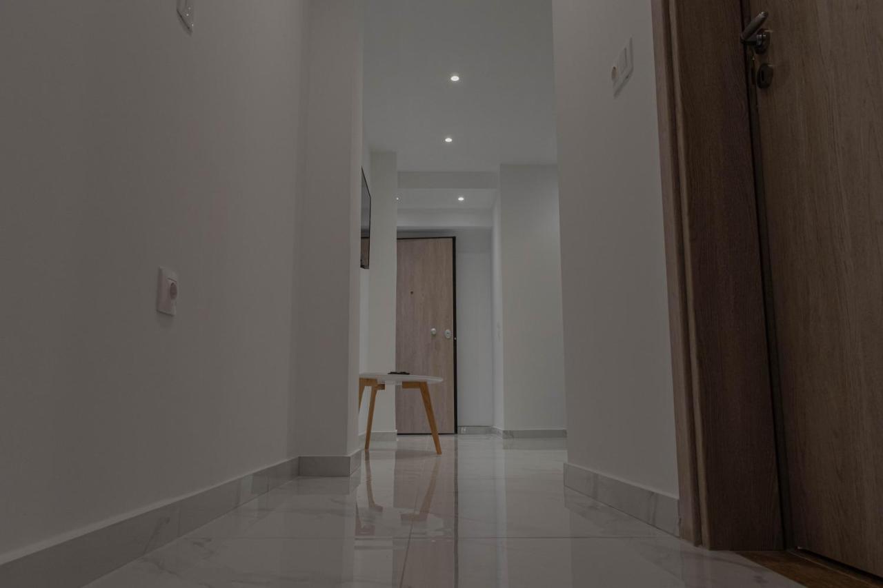 Athens Jacuzzi Apartment Buitenkant foto