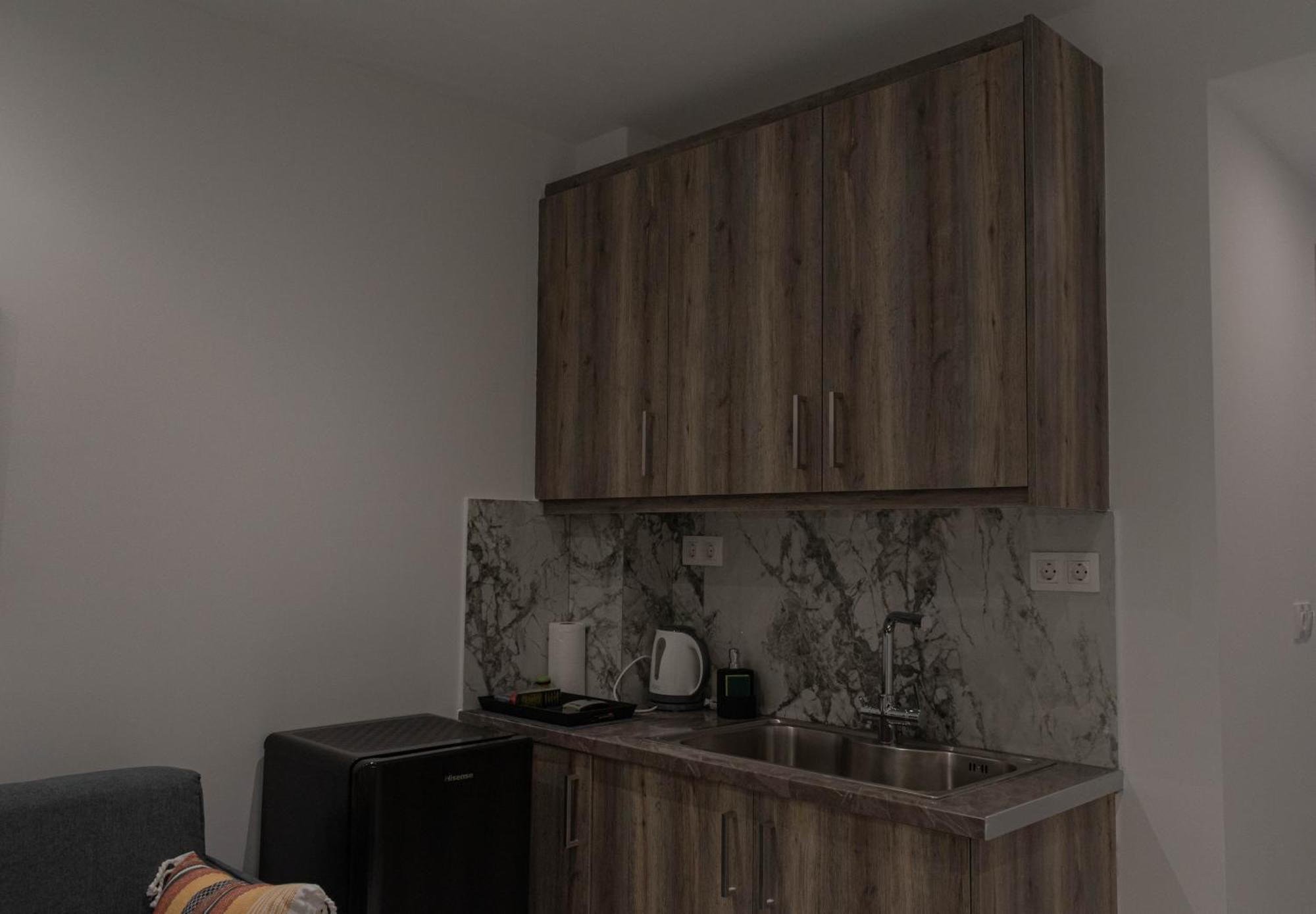 Athens Jacuzzi Apartment Buitenkant foto