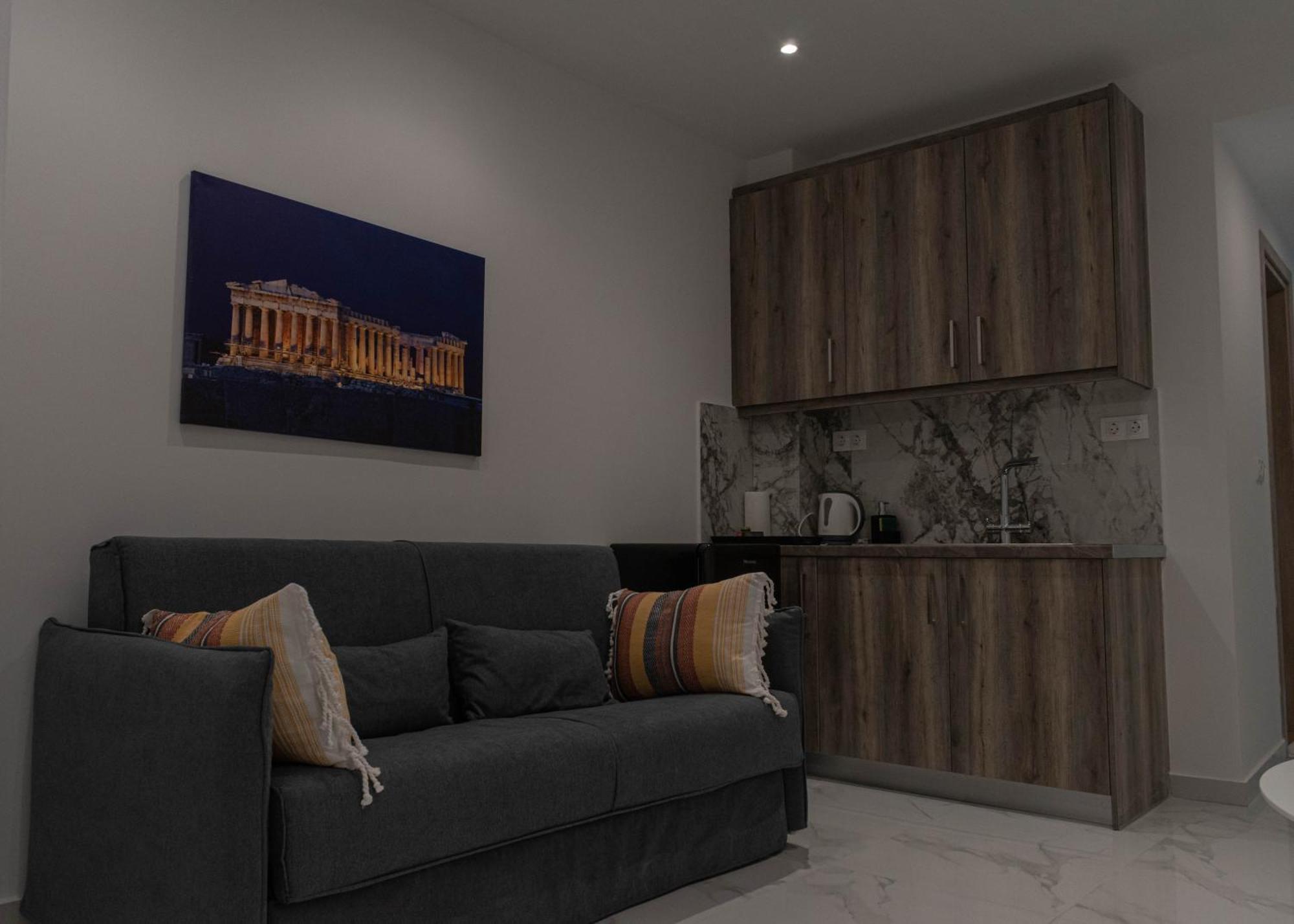 Athens Jacuzzi Apartment Buitenkant foto