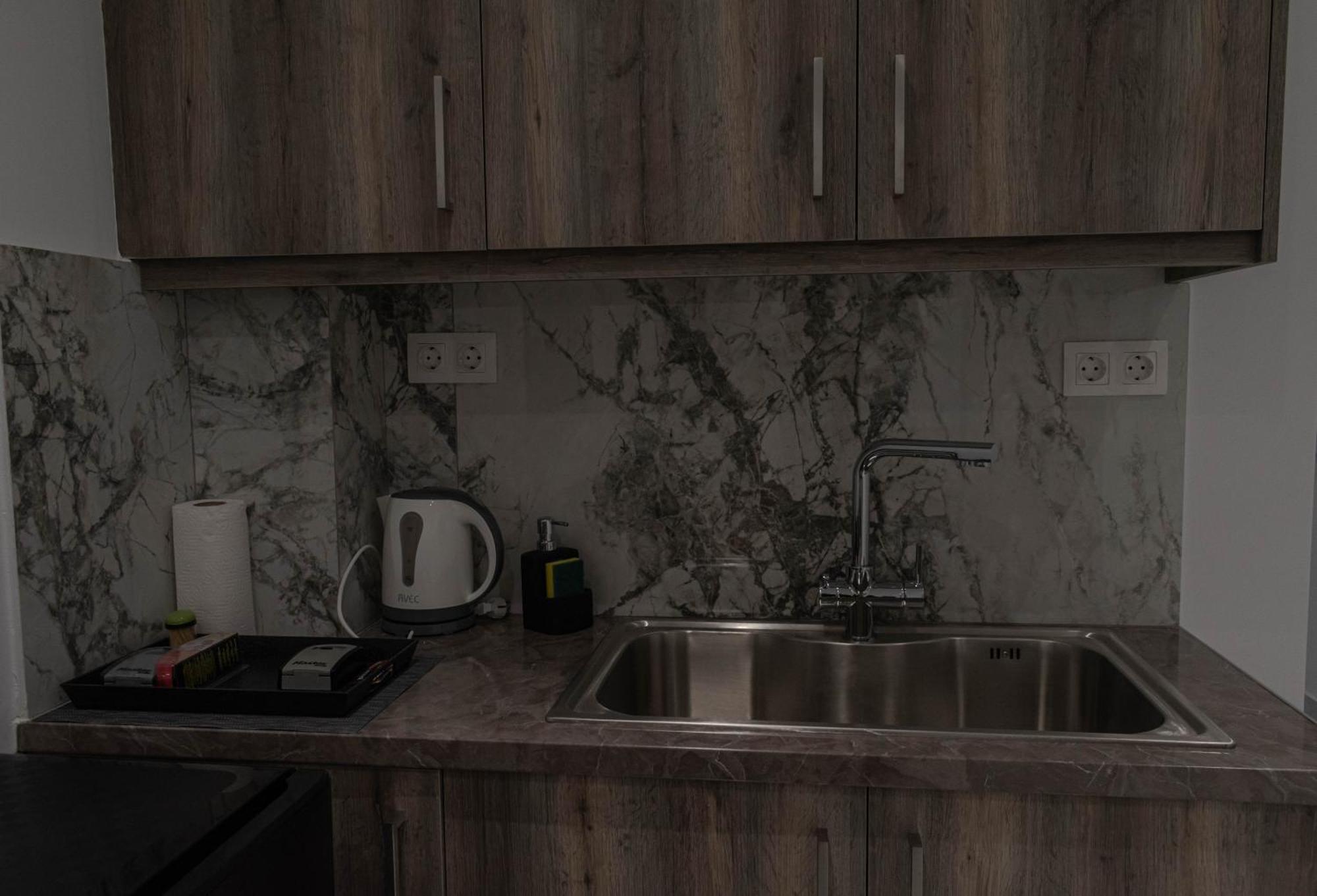 Athens Jacuzzi Apartment Buitenkant foto